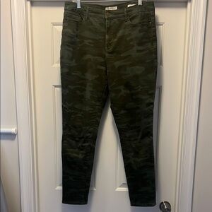Women's Camouflage Jeans